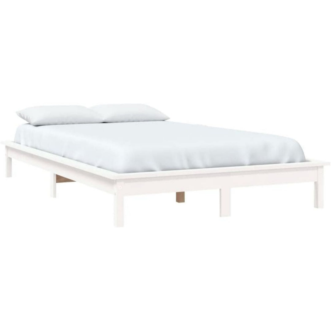 Bettgestell mit den Massen 150 x 200 cm in Weiss