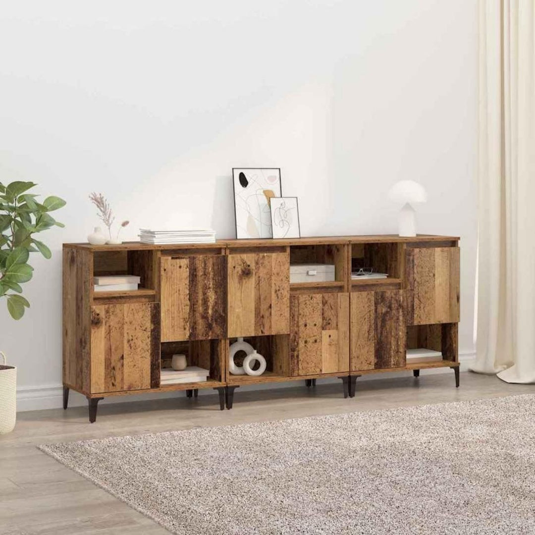 6 Tueren treffen auf ein Metallgestell an dem Sideboard